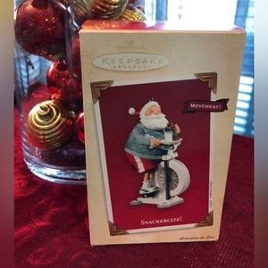 Hallmark Collectors 2003 “Snackercize” Ornament Santa Cycling Eating Cookies